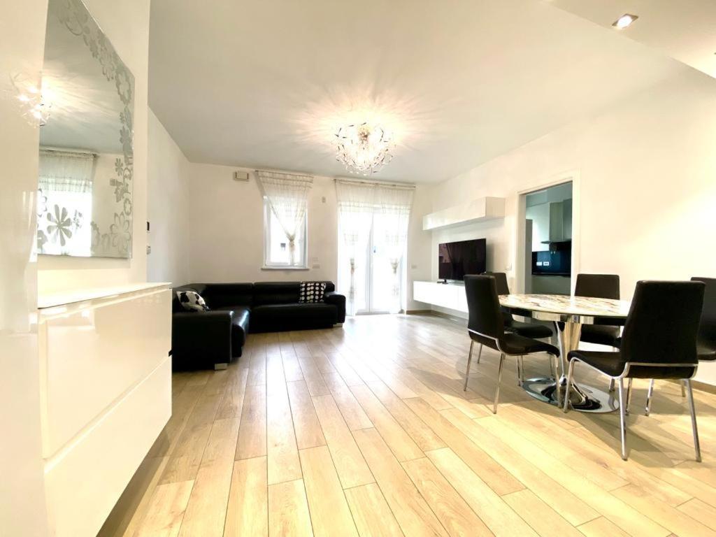 Apartament Mpm - Belinzaghi 5 6 Pax Mediolan Zewnętrze zdjęcie